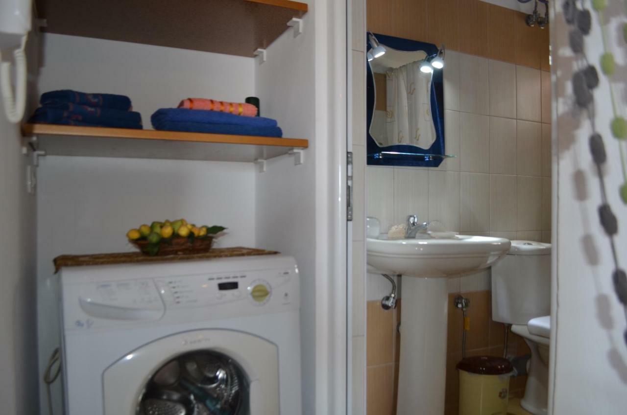Jelena'S Luxury Apartments Sarandë Eksteriør billede